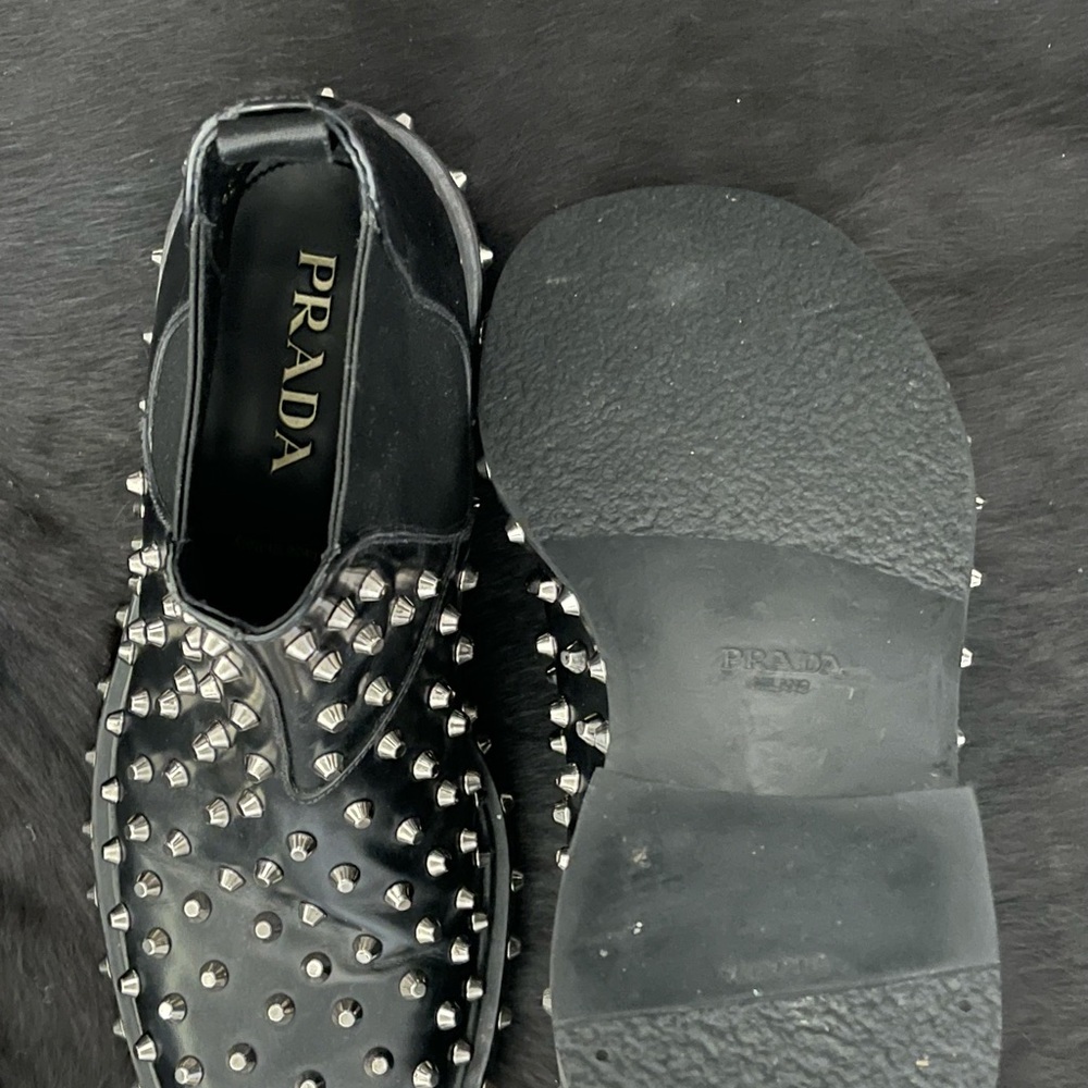 MENS BLACK PRADA TRONCHETTI STUDDED CHELSEA BOOT - Picture 4 of 4